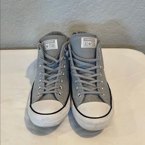 Like New Converse Gray and White Athletic Shoes